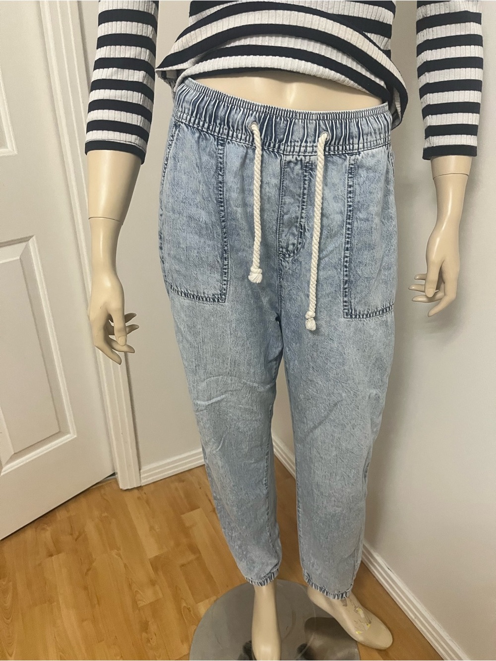 Celebrity Pink Light Blue Wash Boyfriend Jeans with Drawstring